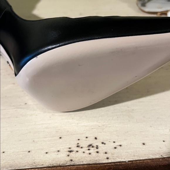 Gucci Black Leather Stiletto Pumps - Picture 3 of 4